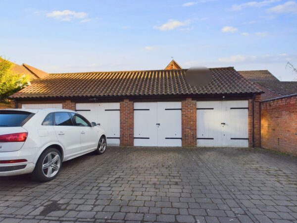 Waterside Drive, Mountsorrel, LE12 7AY